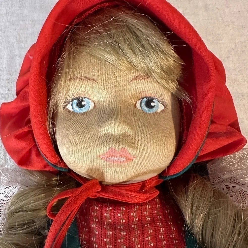 Pauline Dolls Vintage Christmas 1988 Limited Edition